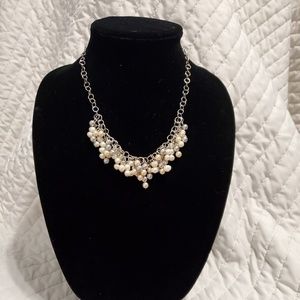 Pearl cluster necklace